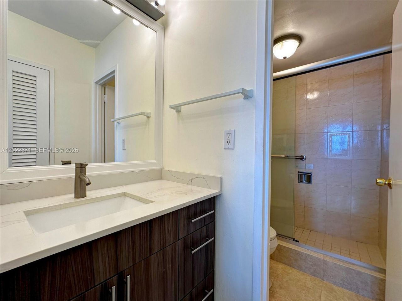 2899 Collins Ave , Unit 1042, Miami Beach, FL 33140 Photo