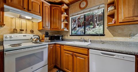 233 S Benjamin Drive, Unit A&B, Stateline, NV 89449 Photo