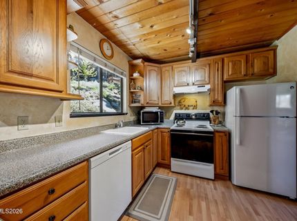 233 S Benjamin Drive, Unit A&B, Stateline, NV 89449 Photo