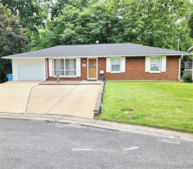 112 Portland Terrace, Collinsville, IL 62234 Main Photo