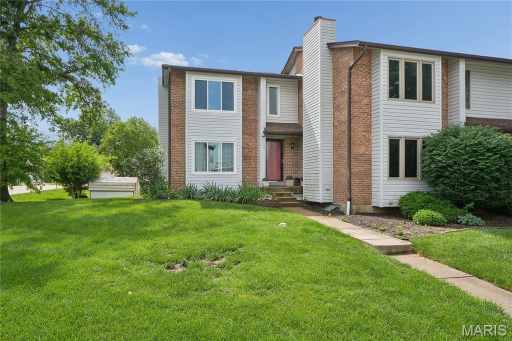 68 Spring Song Court , Unit G, Saint Peters, MO 63376 Main Photo