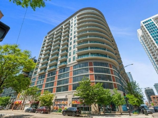 340 W Superior Street , Unit 609, Chicago, IL 60654