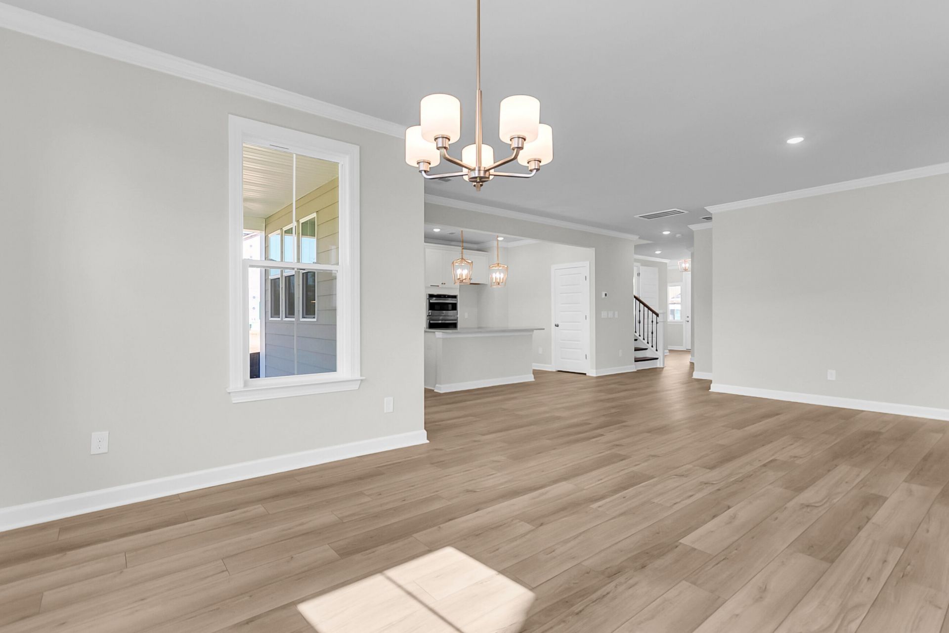 223 Crosswick Street Photo 20