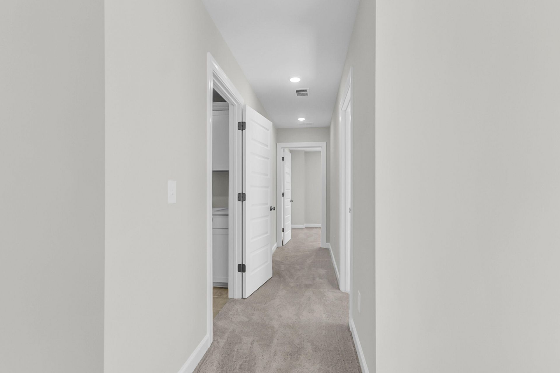 223 Crosswick Street Photo 30
