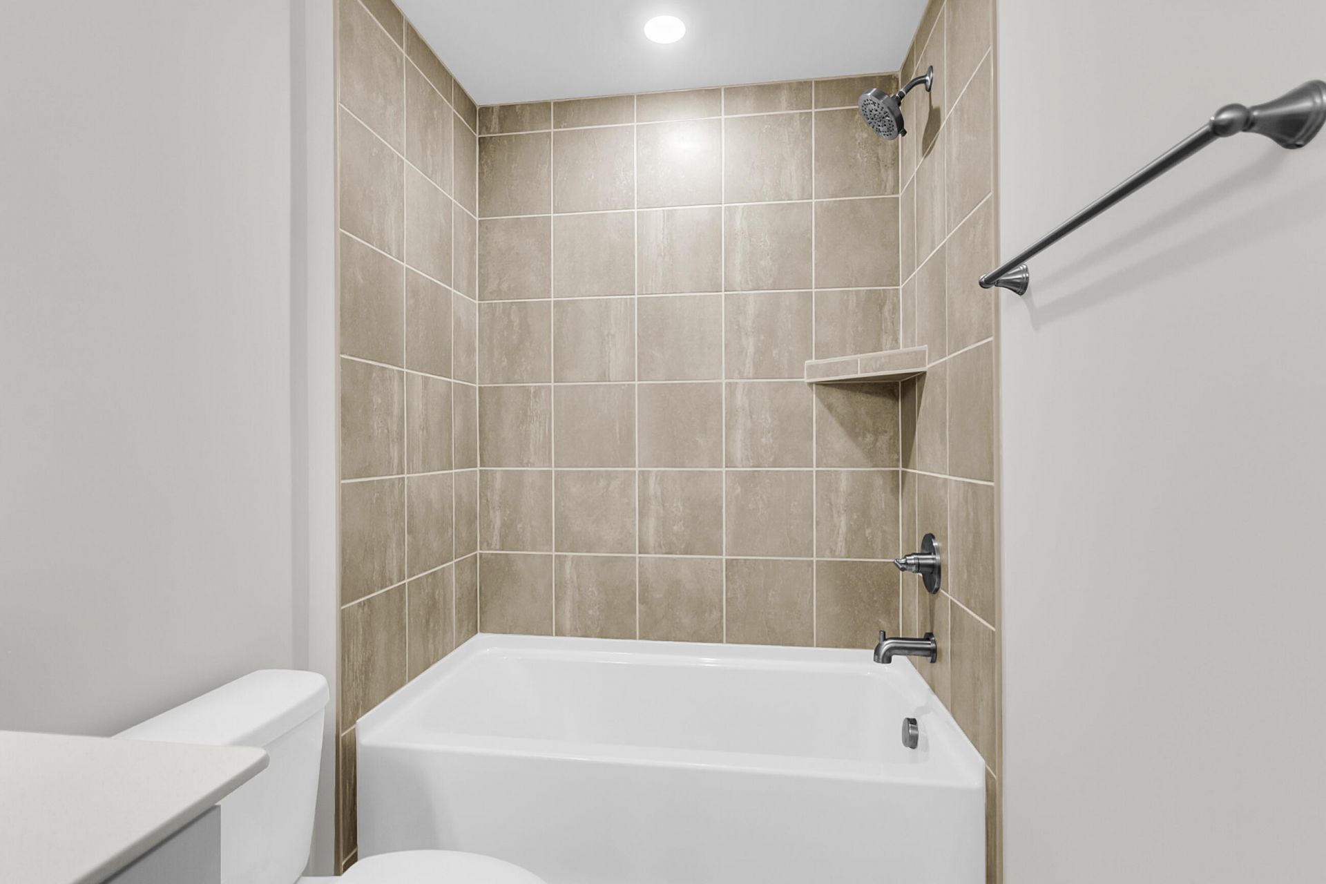 223 Crosswick Street Photo 34
