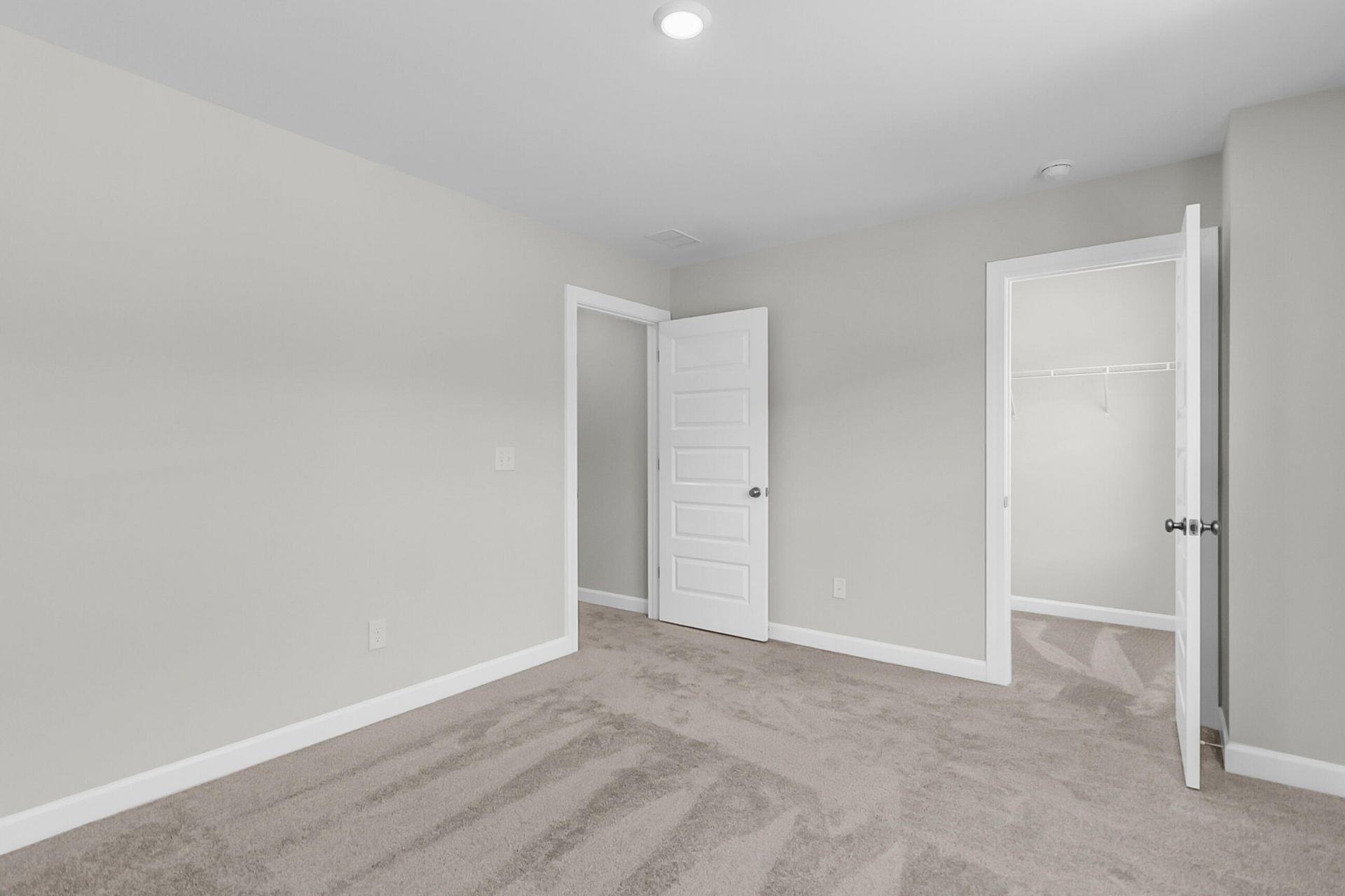 223 Crosswick Street Photo 36