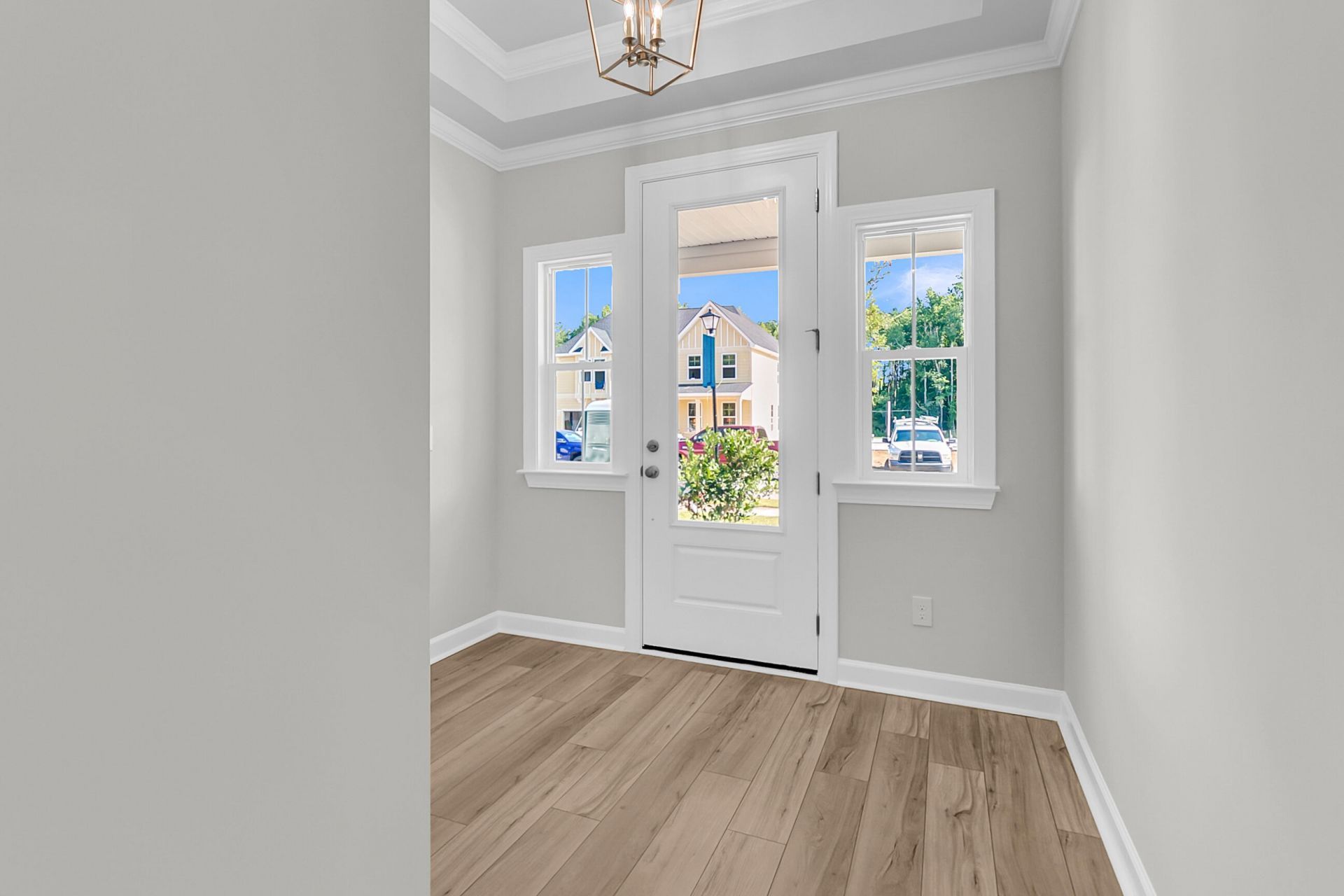 223 Crosswick Street Photo 5