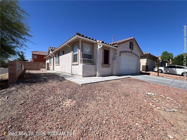 8027 Sapphire Cove Avenue , Las Vegas, NV 89117