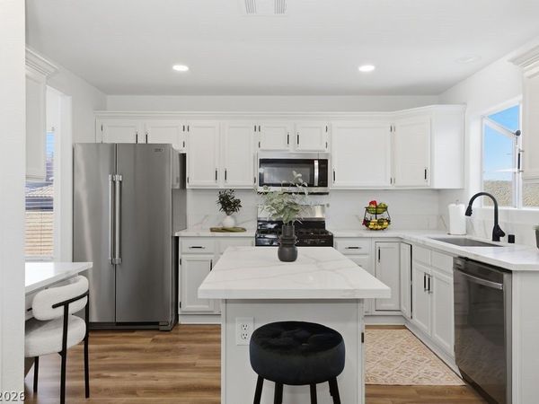 1034 Skysail Drive , Henderson, NV 89011