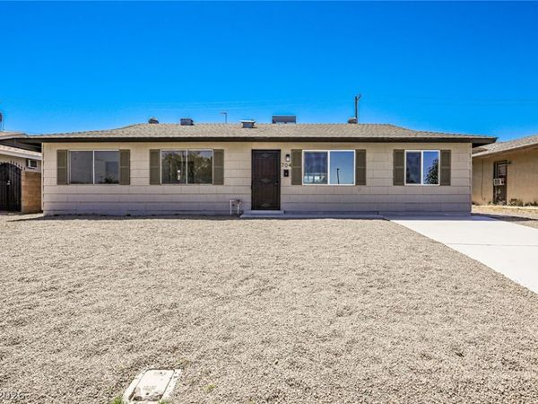704 Kraemer Drive , Las Vegas, NV 89107