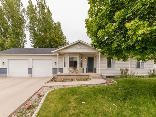 220 S 425 W, Providence, UT 84332