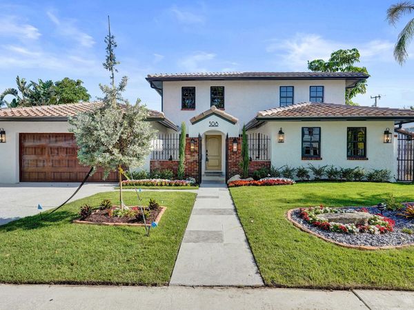 308 Greymon, West Palm Beach, FL 33405