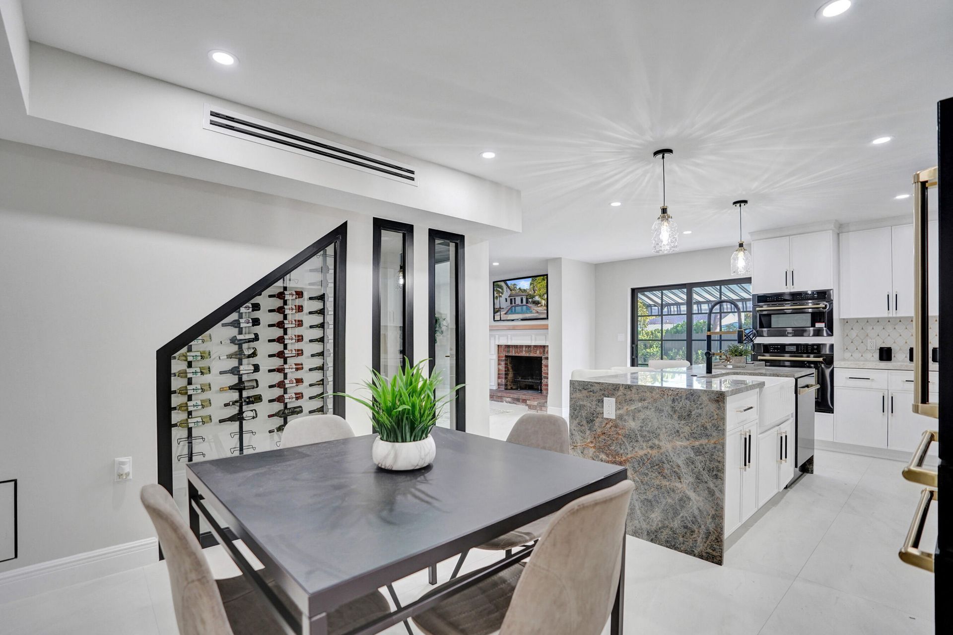 308 Greymon Drive, West Palm Beach, FL 33405 Photo
