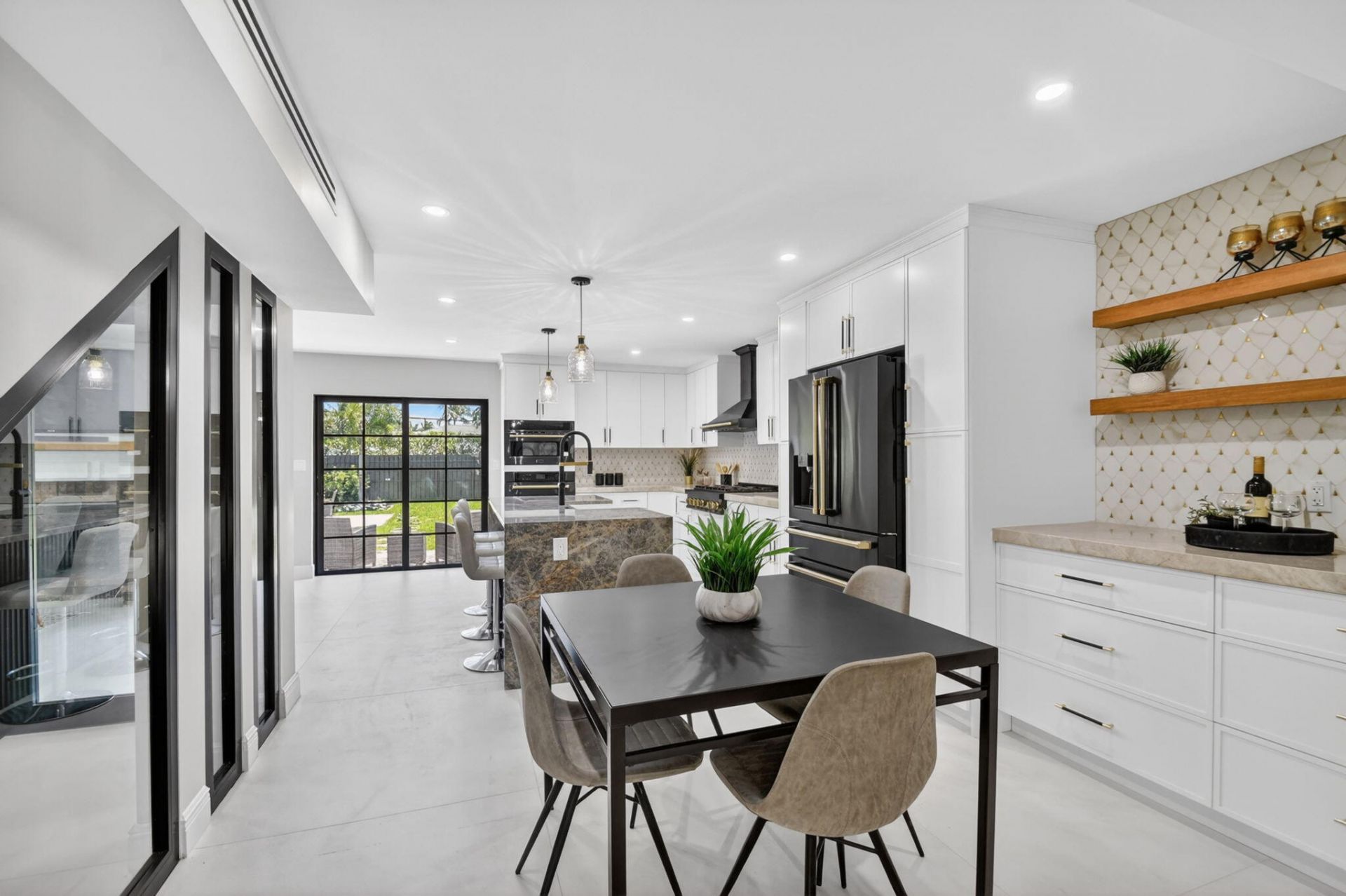 308 Greymon Drive, West Palm Beach, FL 33405 Photo
