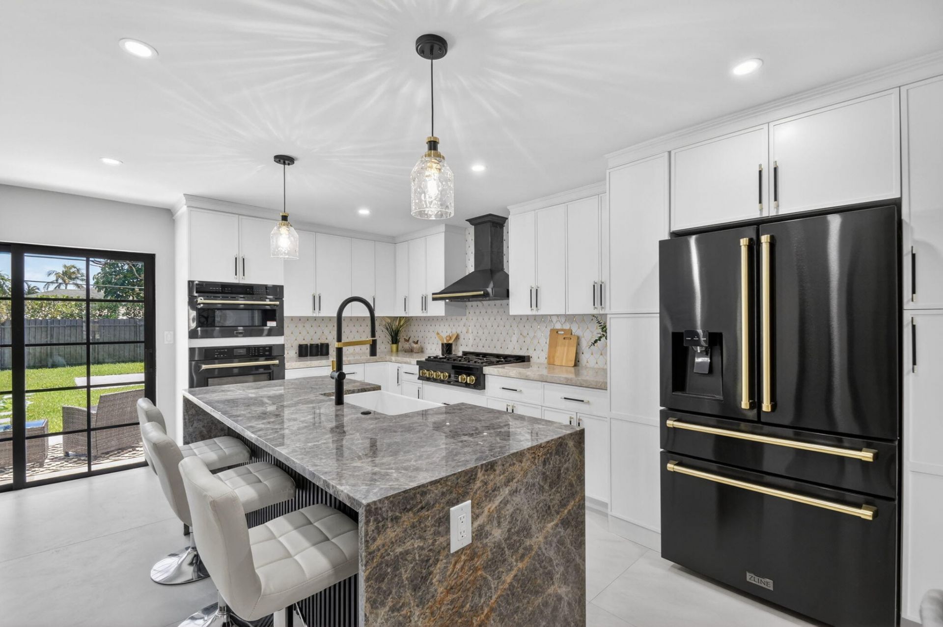 308 Greymon Drive, West Palm Beach, FL 33405 Photo
