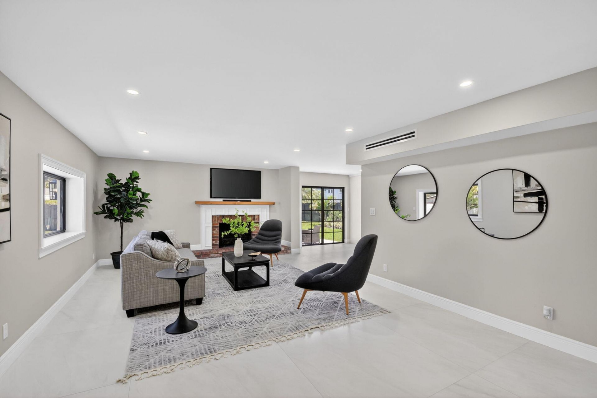 308 Greymon Drive, West Palm Beach, FL 33405 Photo