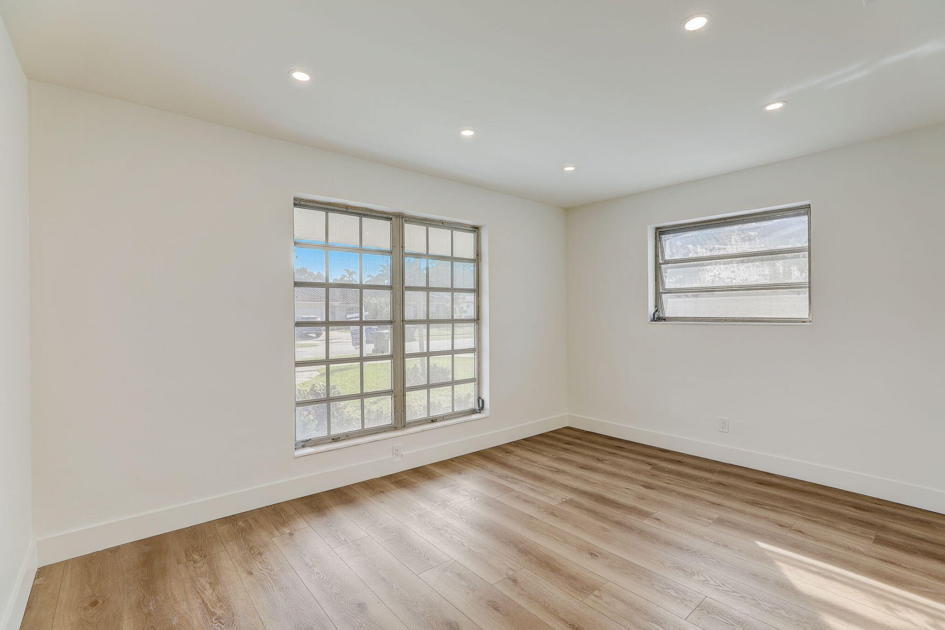 3900 N 45th Avenue, Hollywood, FL 33021 Photo