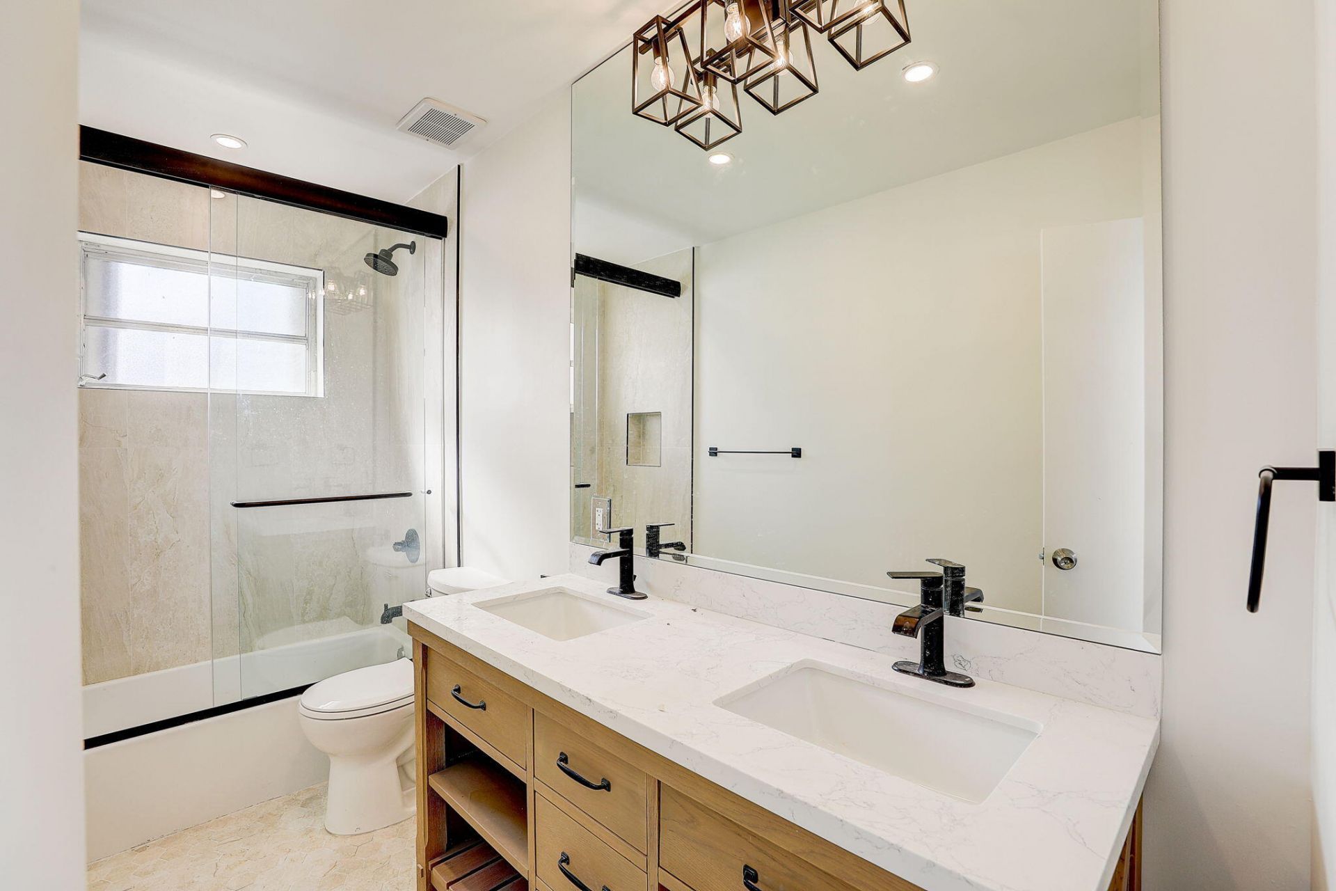 3900 N 45th Avenue, Hollywood, FL 33021 Photo