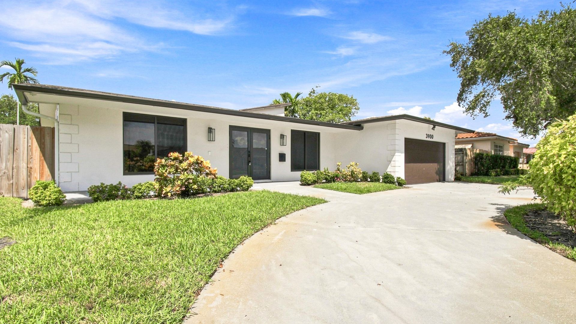 3900 N 45th Avenue, Hollywood, FL 33021 Photo