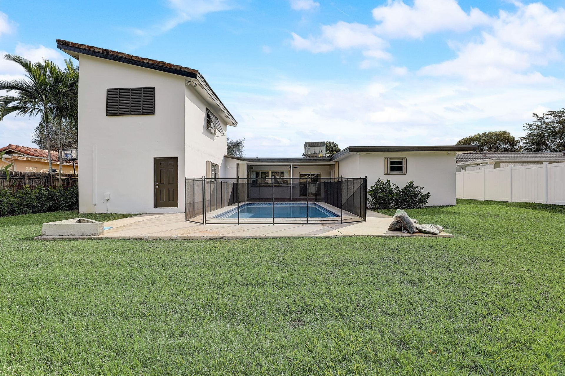 3900 N 45th Avenue, Hollywood, FL 33021 Photo