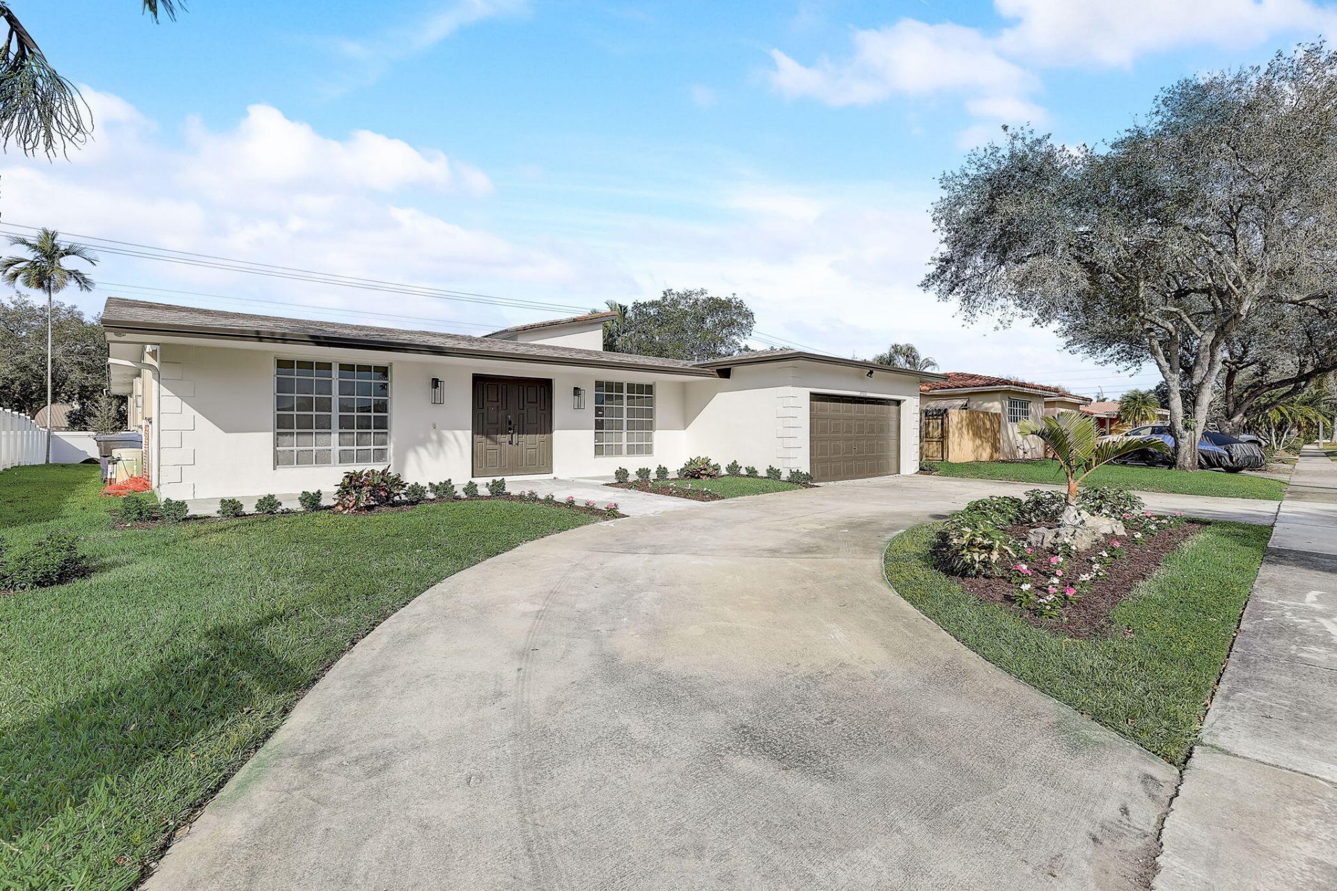 3900 N 45th Avenue, Hollywood, FL 33021 Photo