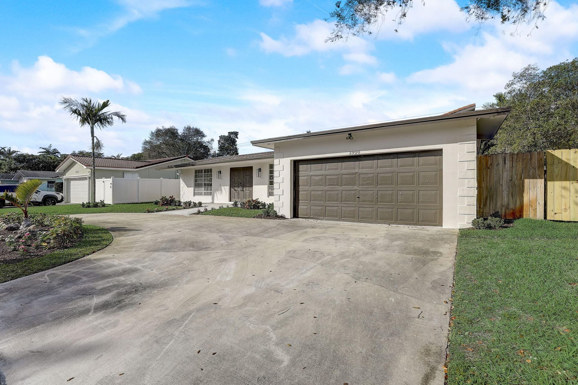 3900 N 45th Avenue, Hollywood, FL 33021 Photo