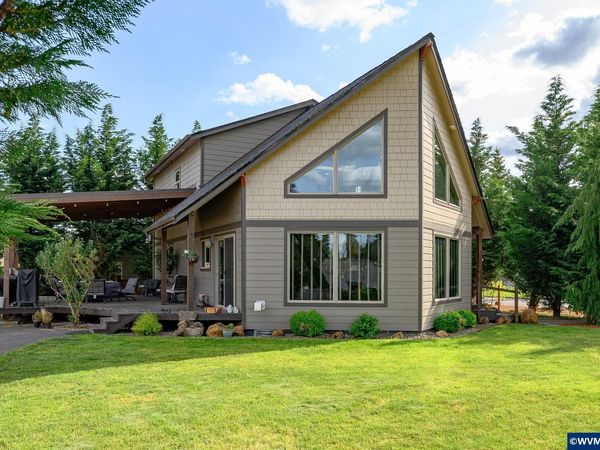 2576 Laurel Av NE, Salem, OR 97301