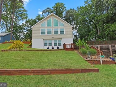 6279 WALLOPS MILL DRIVE , HORNTOWN, VA 23395