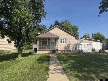 120 E Vine Street, Weston, NE 68070