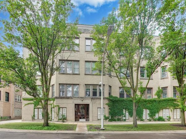 7400 N Seeley Avenue, Unit 3, Chicago, IL 60645