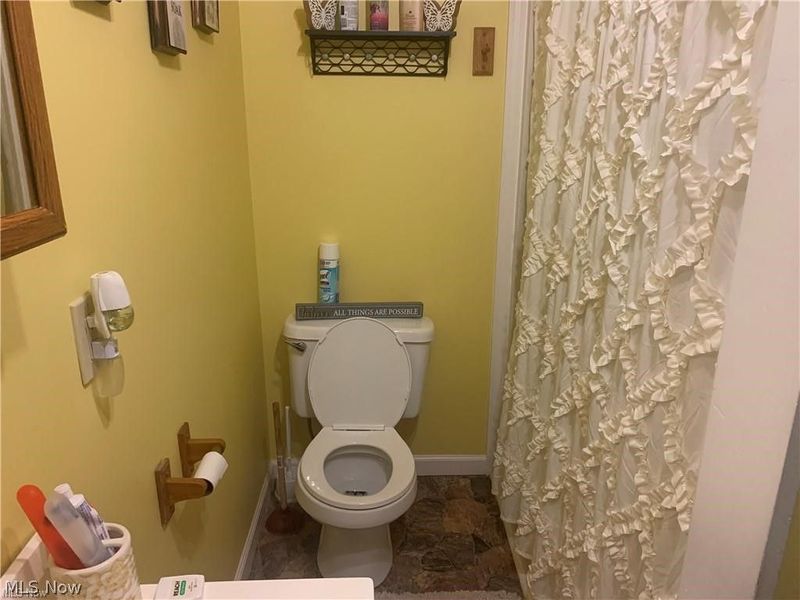 3219 W 112th Street, Cleveland, OH 44111 Photo 28