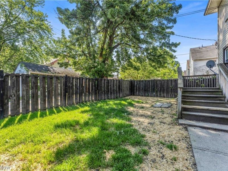 3219 W 112th Street, Cleveland, OH 44111 Photo 6