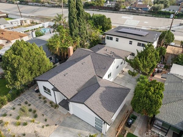 19918 Kittridge St, Winnetka, CA 91306