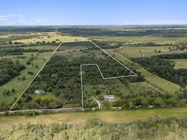 3700 County Road 467, Elgin, TX 78621