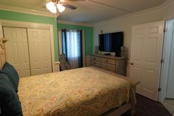5523 Ocean Blvd. N  photo 4