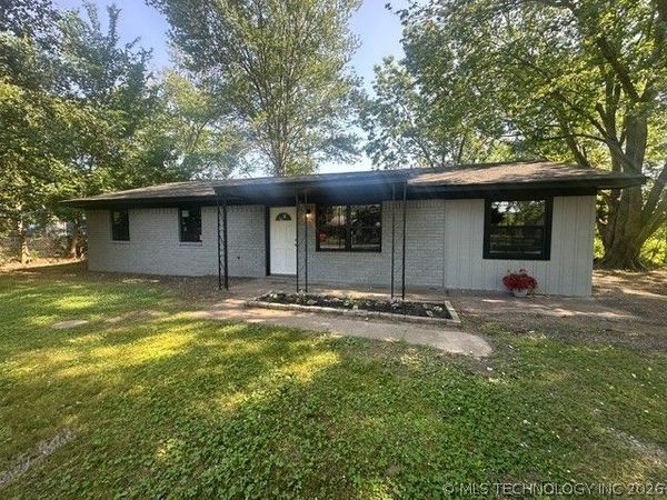 639 Green Country Drive , Tahlequah, OK 74464