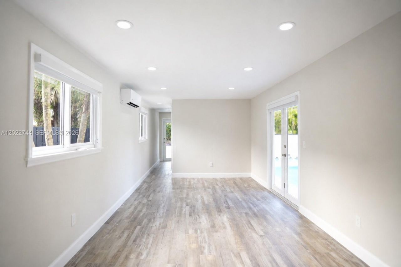 2573 Conroy Dr , North Palm Beach, FL 33403 Photo