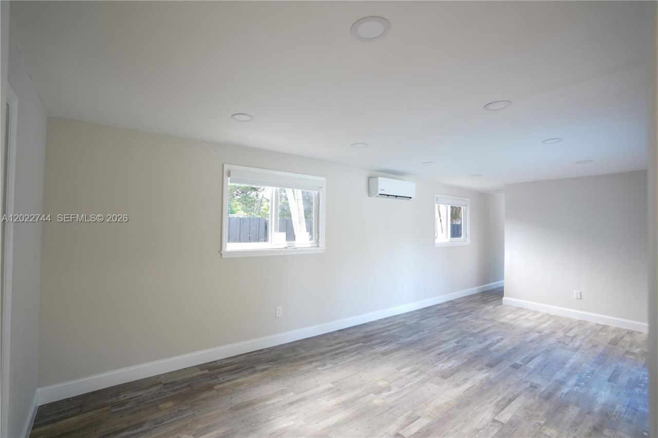 2573 Conroy Dr , North Palm Beach, FL 33403 Photo