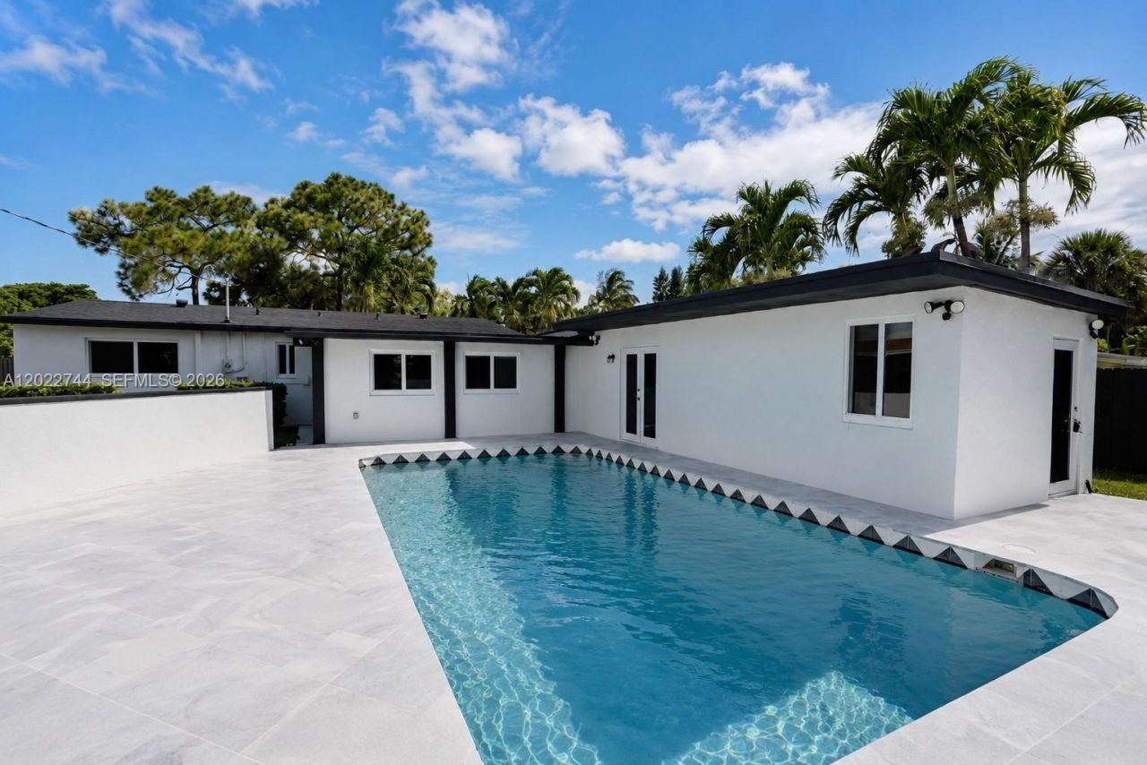 2573 Conroy Dr , North Palm Beach, FL 33403 Photo