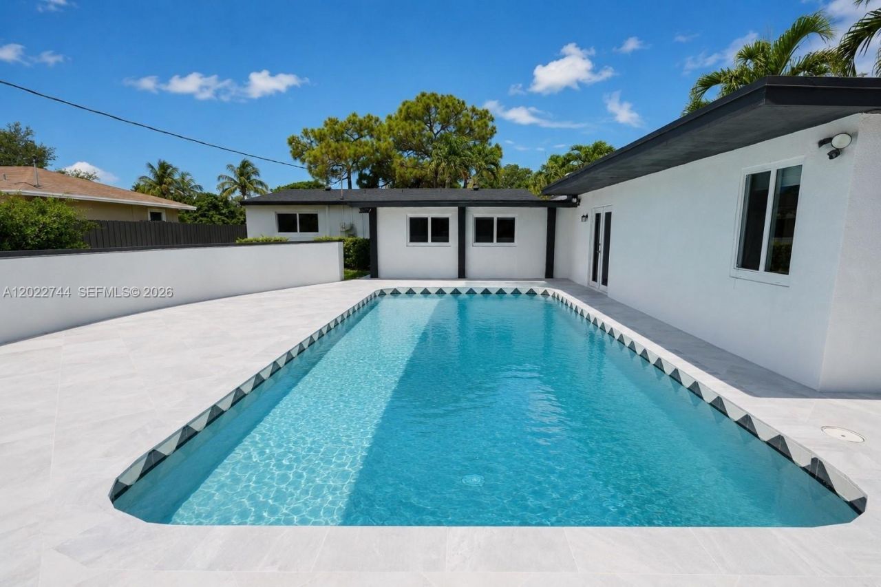 2573 Conroy Dr , North Palm Beach, FL 33403 Photo