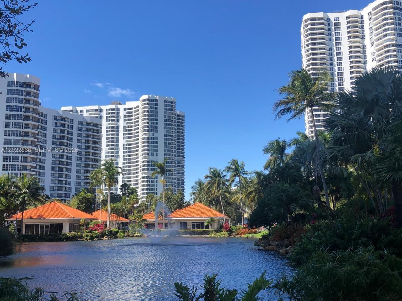 3530 Mystic Pointe Dr , Unit 1412, Aventura, FL 33180 Photo