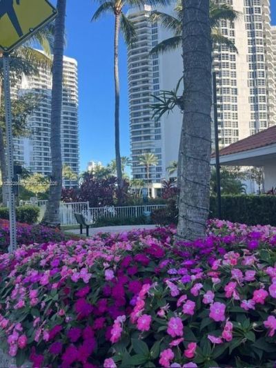 3530 Mystic Pointe Dr , Unit 1412, Aventura, FL 33180 Photo