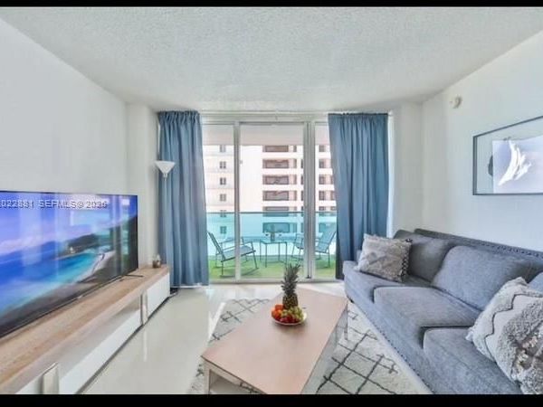 4001 S Ocean Dr , Unit 7L, Hollywood, FL 33019