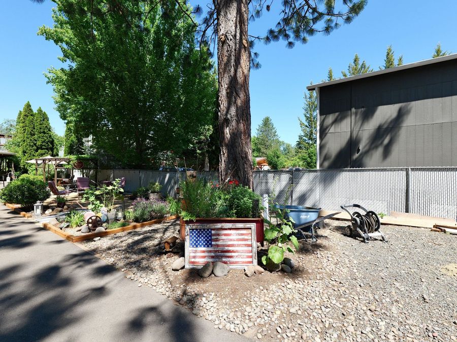 Property Image 81