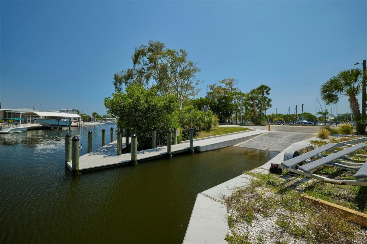 1000 Dartmouth Drive , Bradenton, FL 34207 Photo