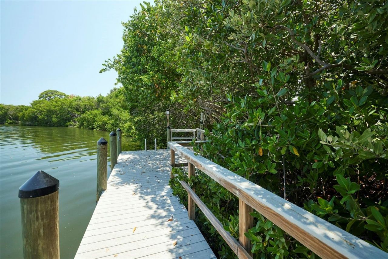 1000 Dartmouth Drive , Bradenton, FL 34207 Photo