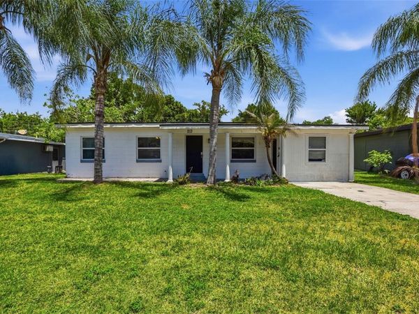 213 HAYS DRIVE , SANFORD, FL 32771
