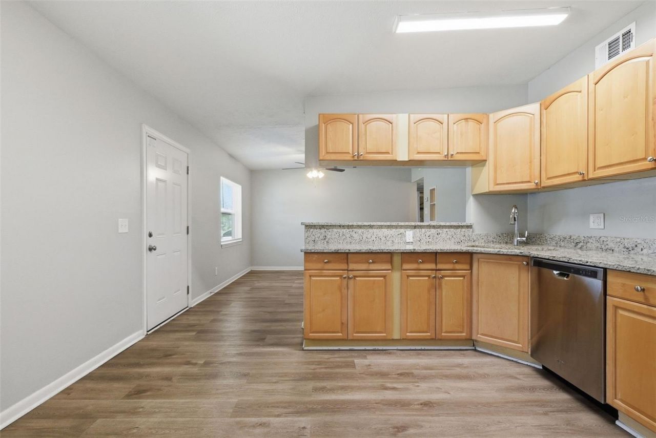 213 Hays Drive , Sanford, FL 32771 Photo