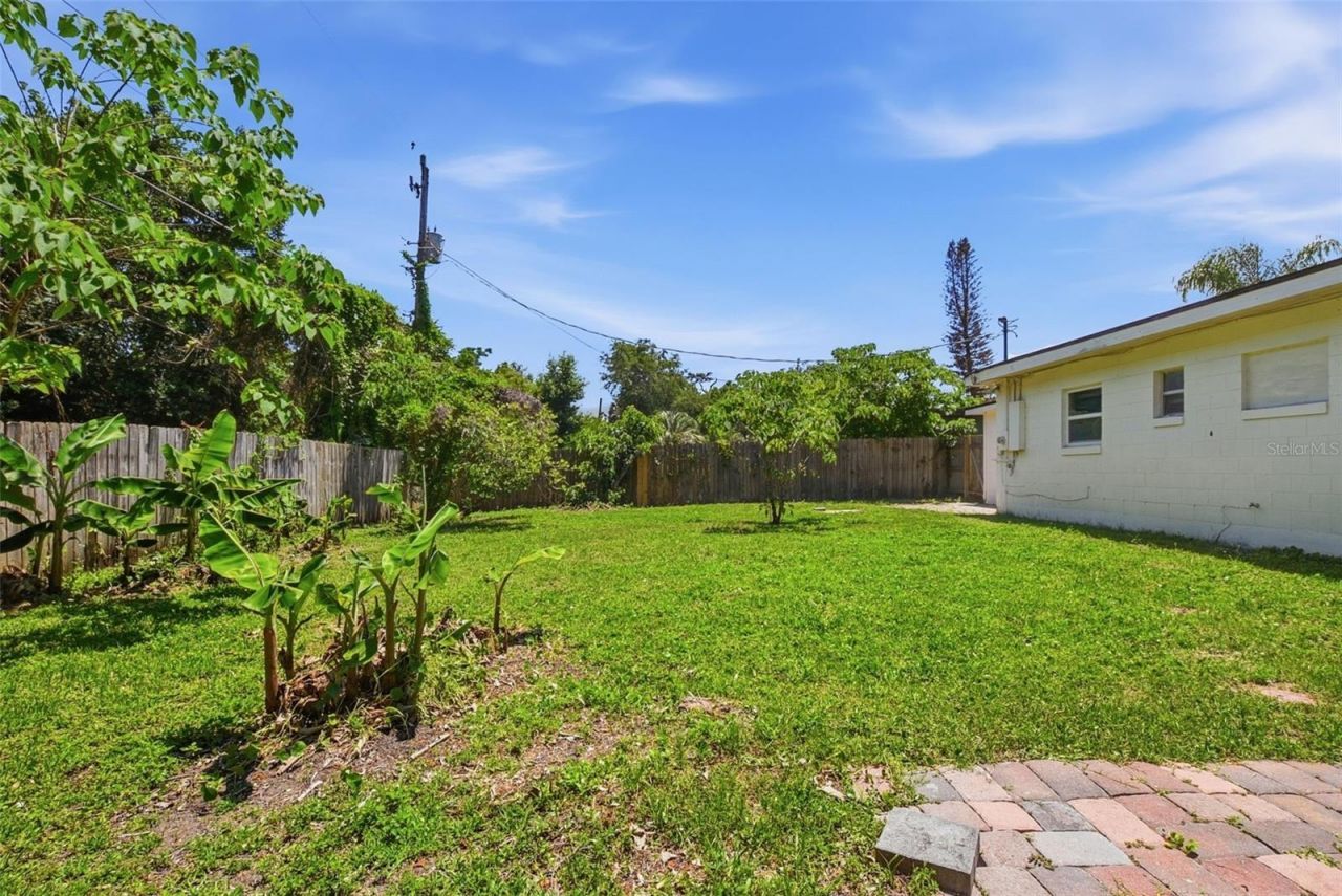 213 Hays Drive , Sanford, FL 32771 Photo