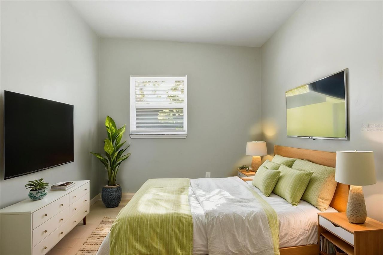 213 Hays Drive , Sanford, FL 32771 Photo